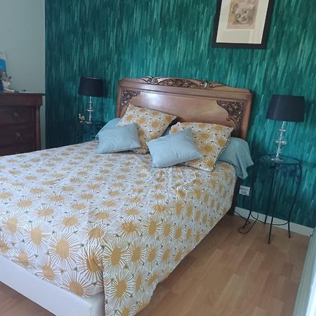 Chambre Calme Et Agreable ルプロンジュ エクステリア 写真